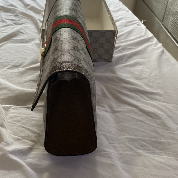 Gucci bag - Picture 6 of 11